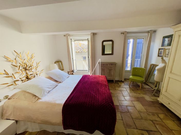 Image No.16-3 Bed House for sale