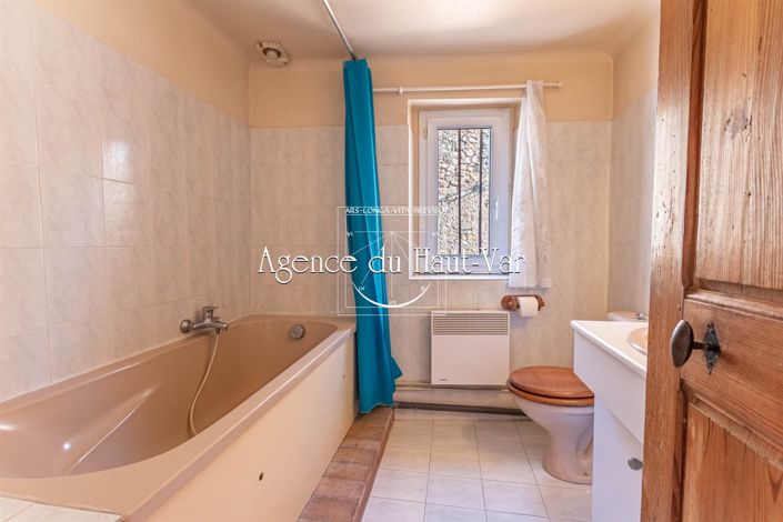 Image No.14-3 Bed House for sale