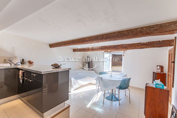 Image No.17-3 Bed House for sale