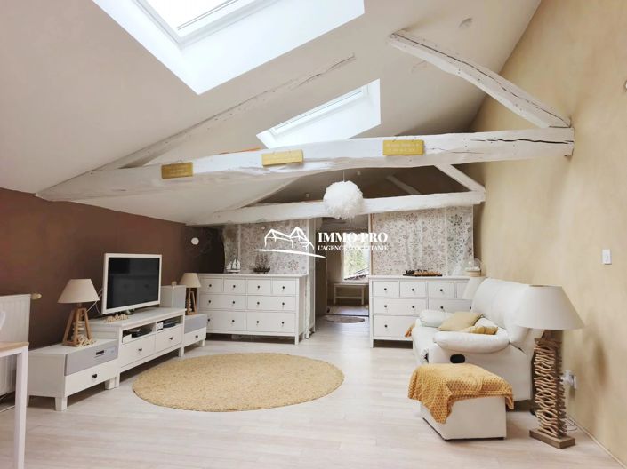 Image No.11-8 Bed House for sale