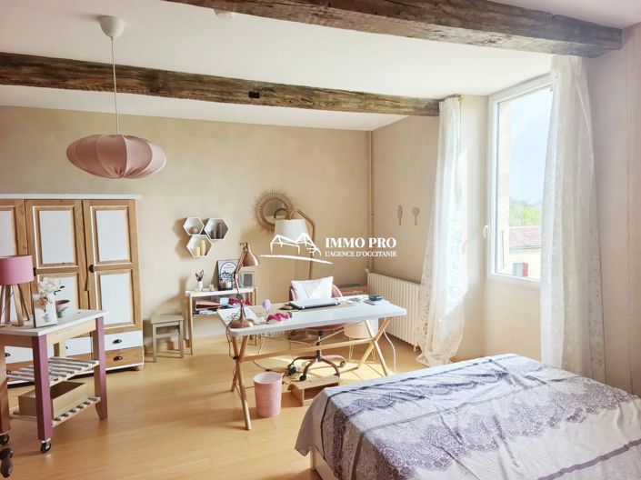 Image No.16-8 Bed House for sale