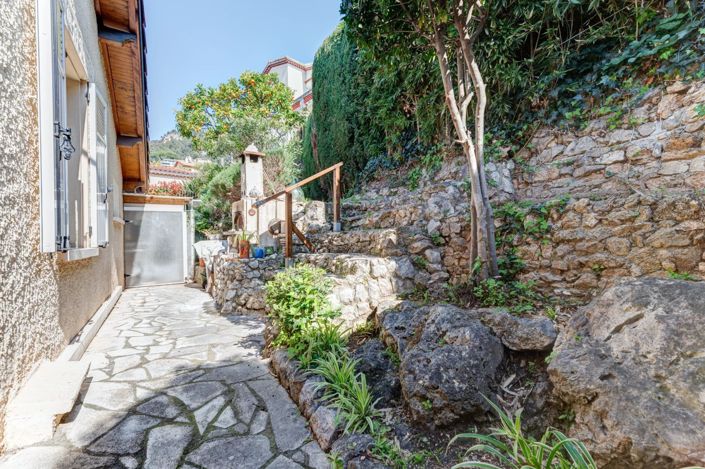 Image No.6-3 Bed House for sale