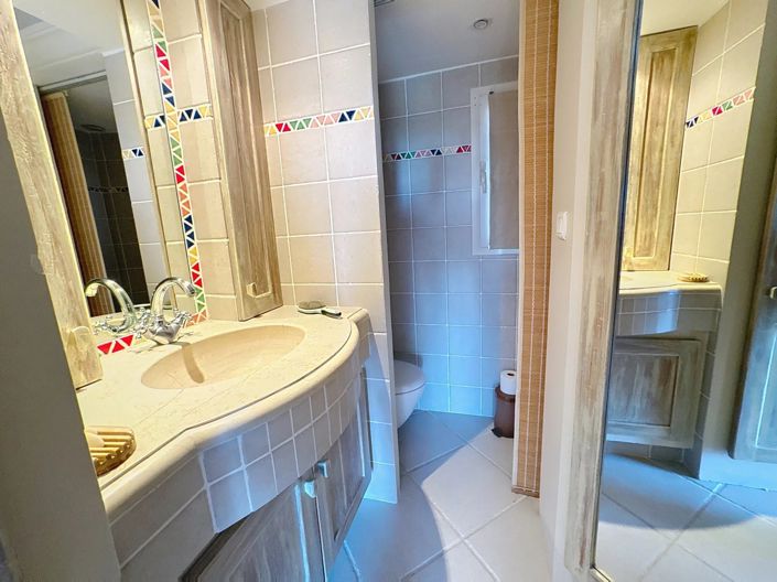 Image No.13-3 Bed House for sale