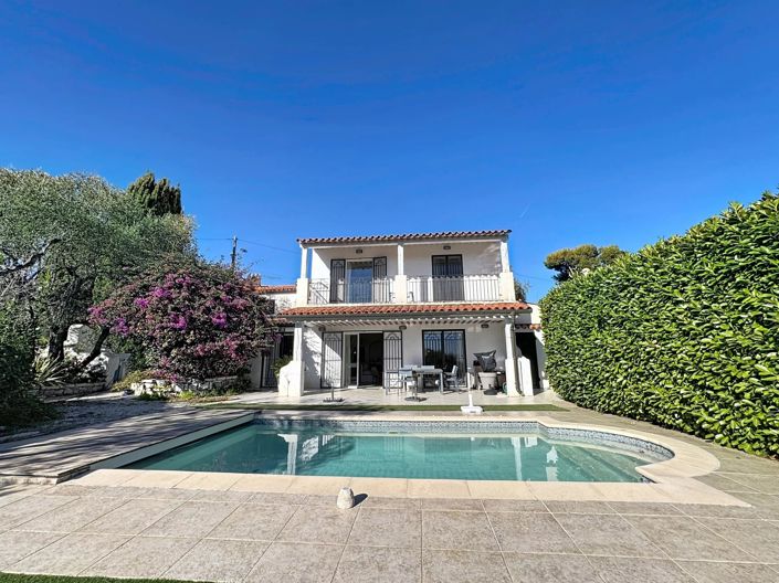 Image No.15-3 Bed House for sale