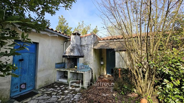 Image No.4-2 Bed House for sale
