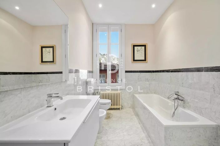 Image No.11-4 Bed Apartment for sale