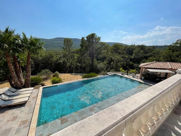 Image No.2-6 Bed House for sale