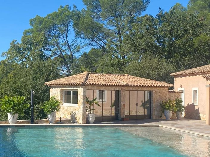 Image No.3-6 Bed House for sale