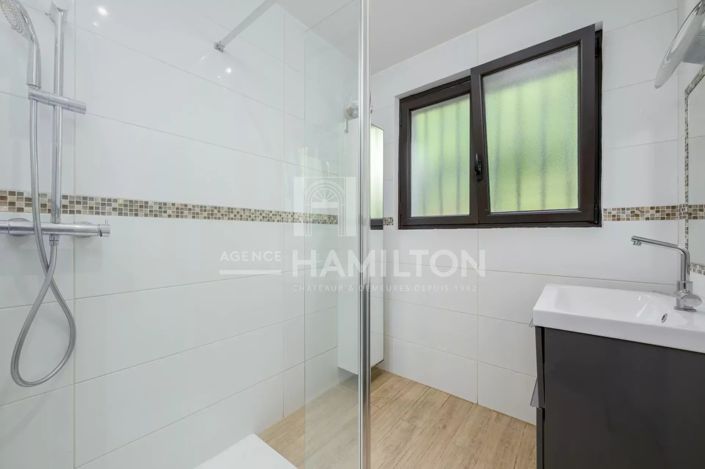 Image No.15-3 Bed House for sale