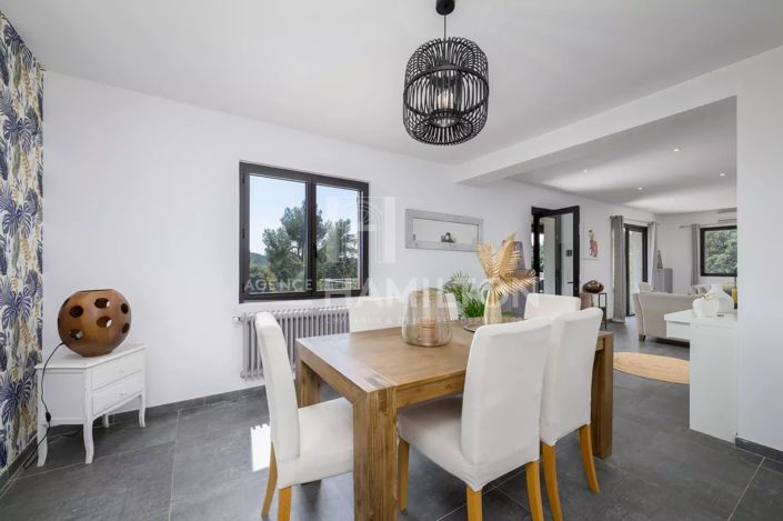 Image No.23-3 Bed House for sale