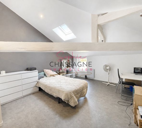Image No.17-6 Bed House for sale