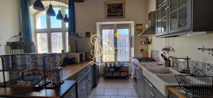 Image No.6-3 Bed House for sale