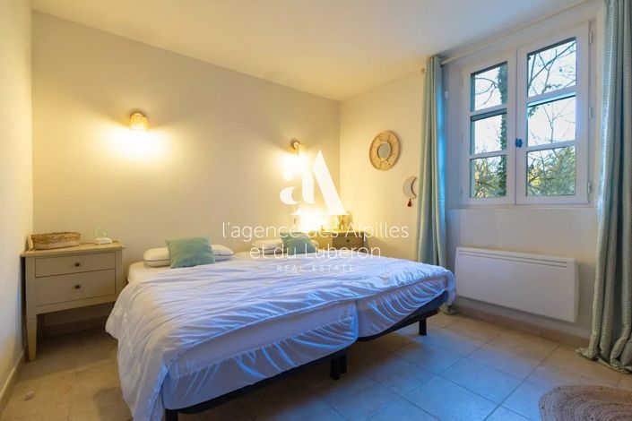 Image No.17-Maison de 5 chambres à vendre à Oppède