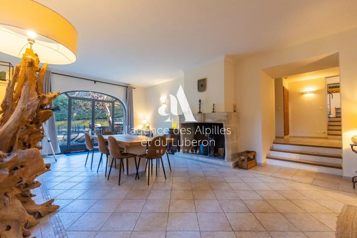 Image No.5-Maison de 5 chambres à vendre à Oppède