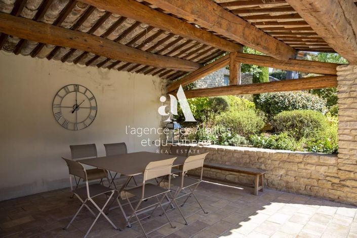 Image No.20-5 Bed House for sale