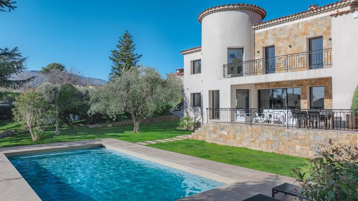 Image No.2-5 Bed House for sale
