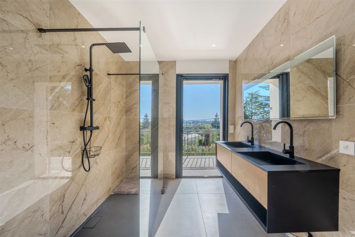 Image No.21-Maison de 5 chambres à vendre à Châteauneuf-Grasse