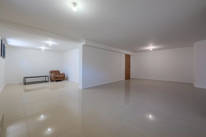 Image No.24-Maison de 5 chambres à vendre à Châteauneuf-Grasse