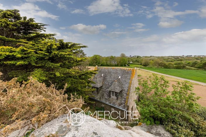 Image No.8-5 Bed House for sale