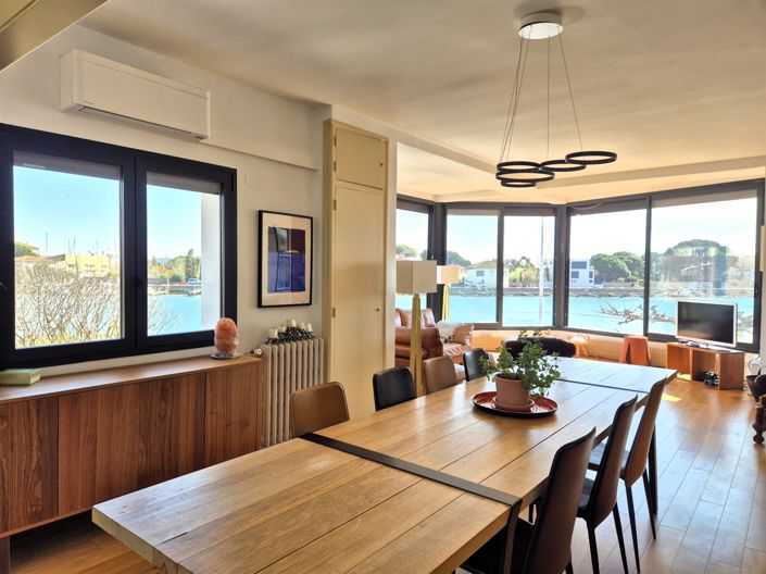 Image No.3-6 Bed House for sale