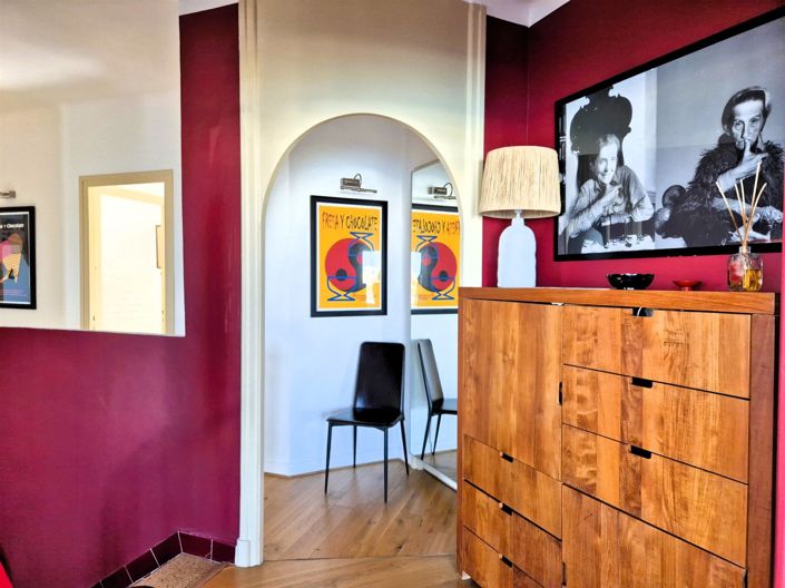 Image No.5-6 Bed House for sale