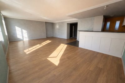 1 - Les Herbiers, Apartment