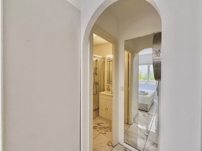 Image No.5-Apartment for sale