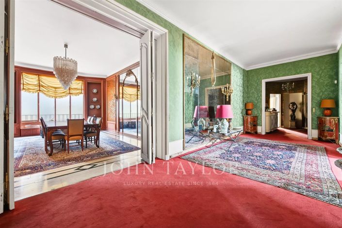 Image No.10-5 Bed Apartment for sale