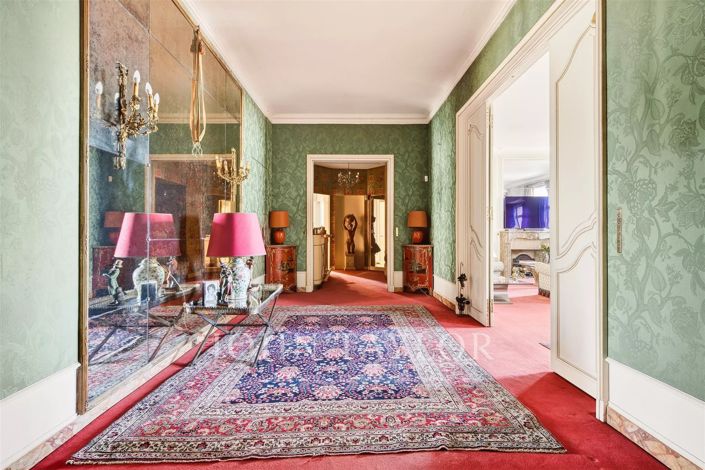 Image No.8-5 Bed Apartment for sale