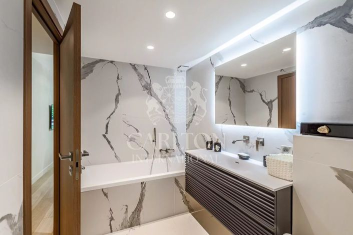 Image No.12-Apartment for sale