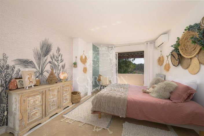 Image No.13-4 Bed House for sale