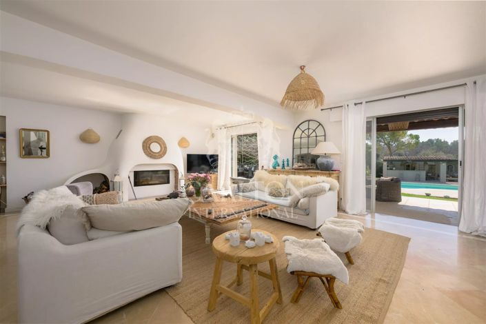 Image No.5-4 Bed House for sale