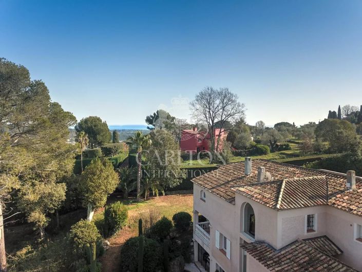 Image No.2-4 Bed House for sale