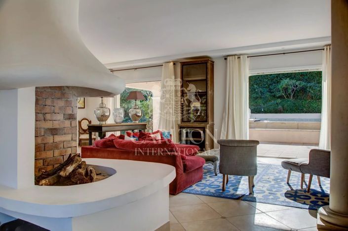 Image No.5-4 Bed House for sale