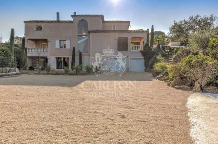 Image No.8-4 Bed House for sale