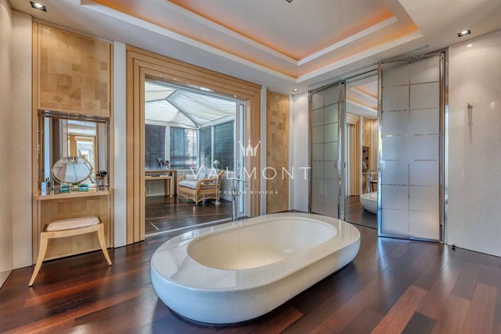 Image No.11-7 Bed House for sale