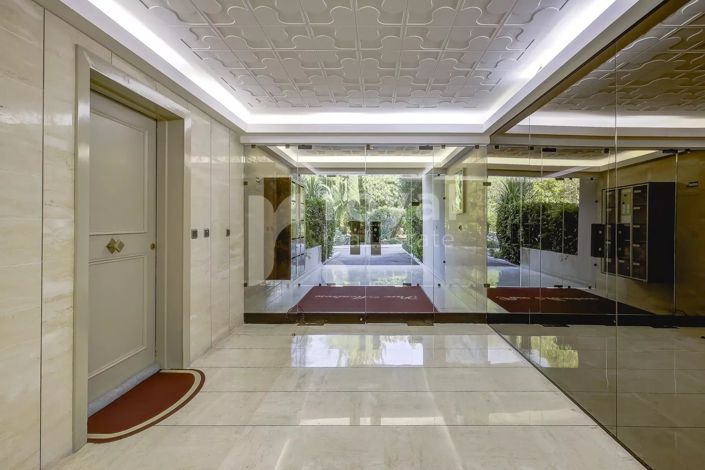 Image No.23-2 Bed Apartment for sale