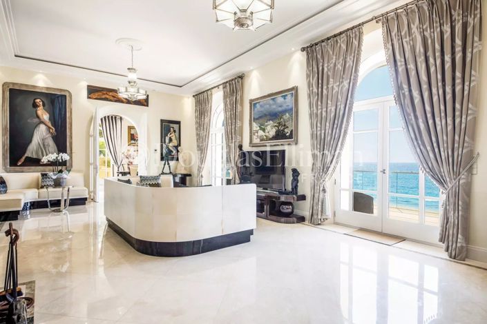 Image No.2-5 Bed House for sale