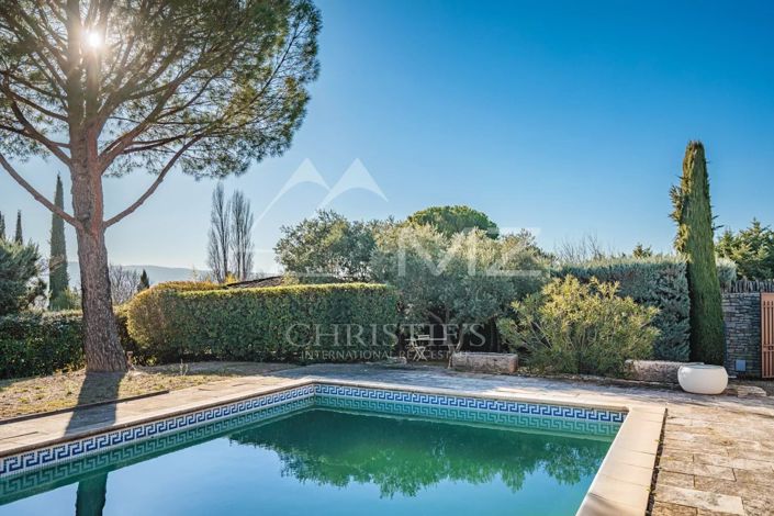 Image No.2-4 Bed House for sale