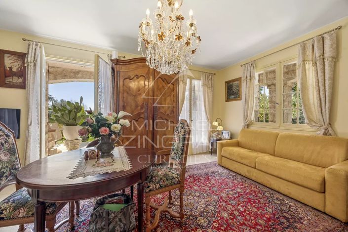 Image No.7-4 Bed House for sale