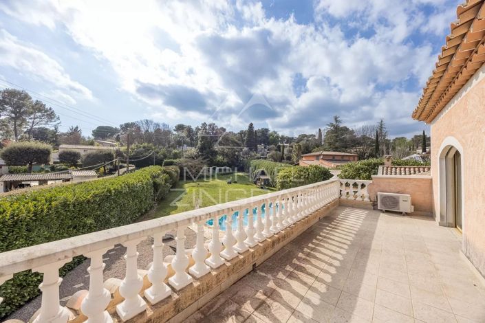 Image No.3-Maison de 5 chambres à vendre à Roquefort-les-Pins