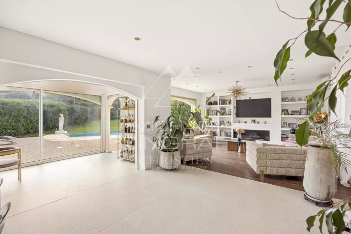 Image No.6-Maison de 5 chambres à vendre à Roquefort-les-Pins