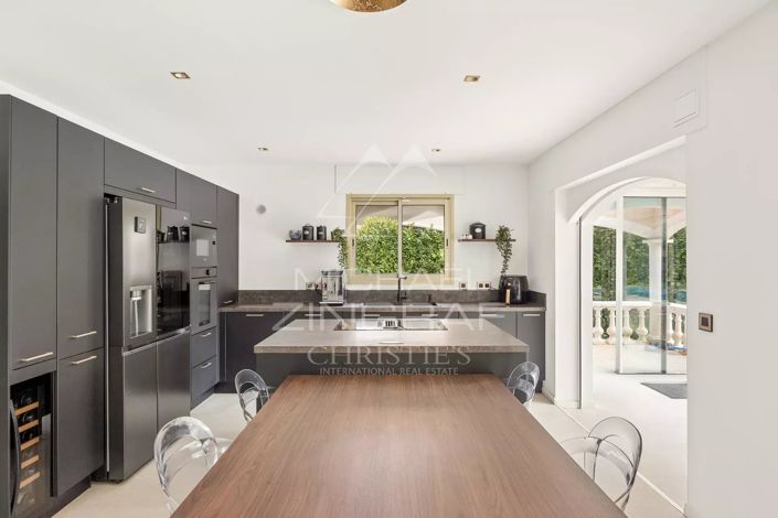 Image No.7-Maison de 5 chambres à vendre à Roquefort-les-Pins