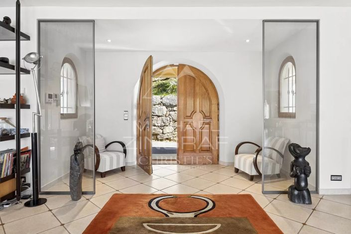 Image No.3-5 Bed House for sale