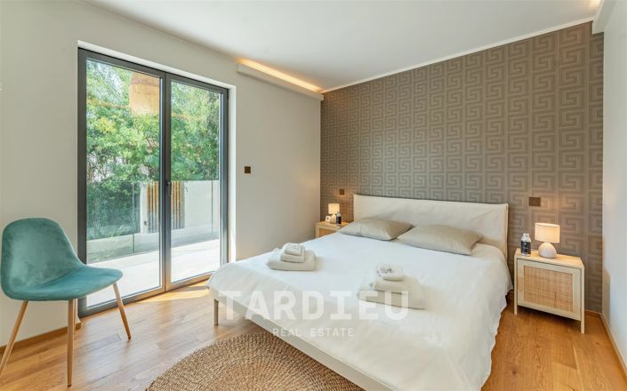 Image No.7-4 Bed House for sale