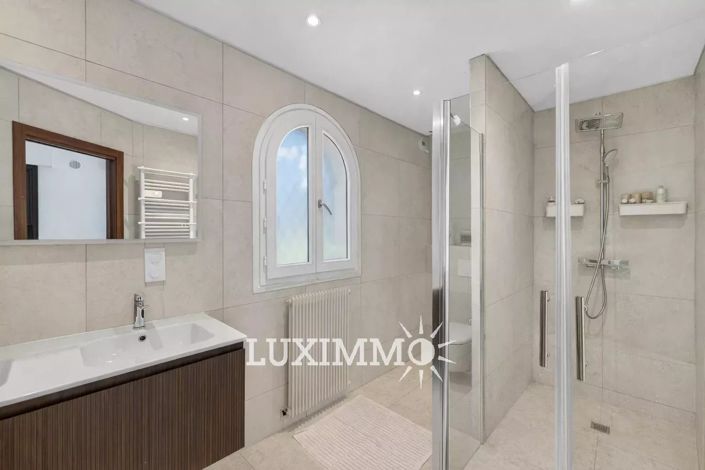 Image No.16-Maison de 5 chambres à vendre à Le Cannet