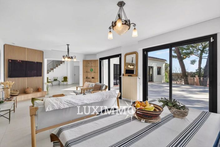 Image No.3-Maison de 5 chambres à vendre à Le Cannet