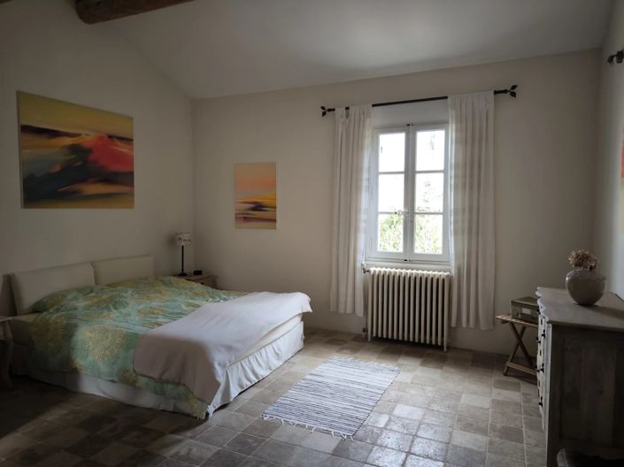 Image No.11-3 Bed House for sale