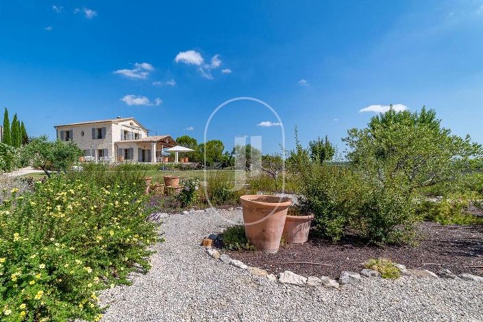 Image No.11-4 Bed House for sale