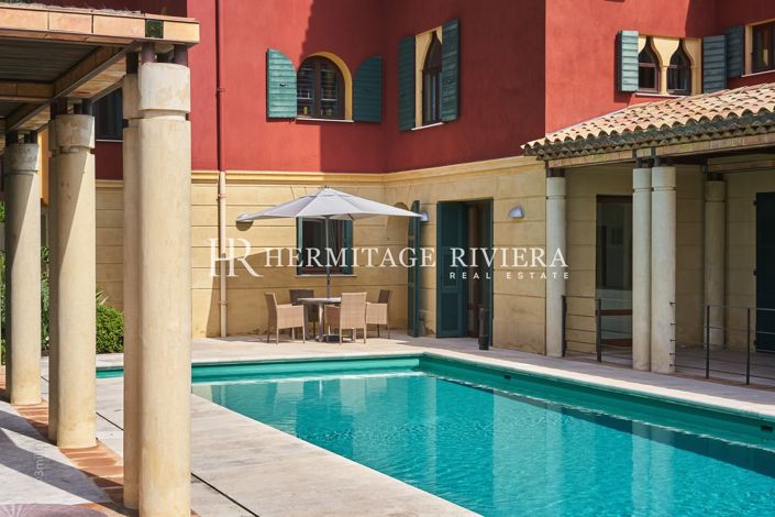 Image No.9-10 Bed House for sale